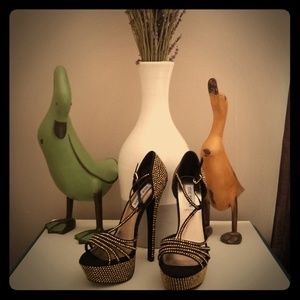 Steve Madden size 7 heels